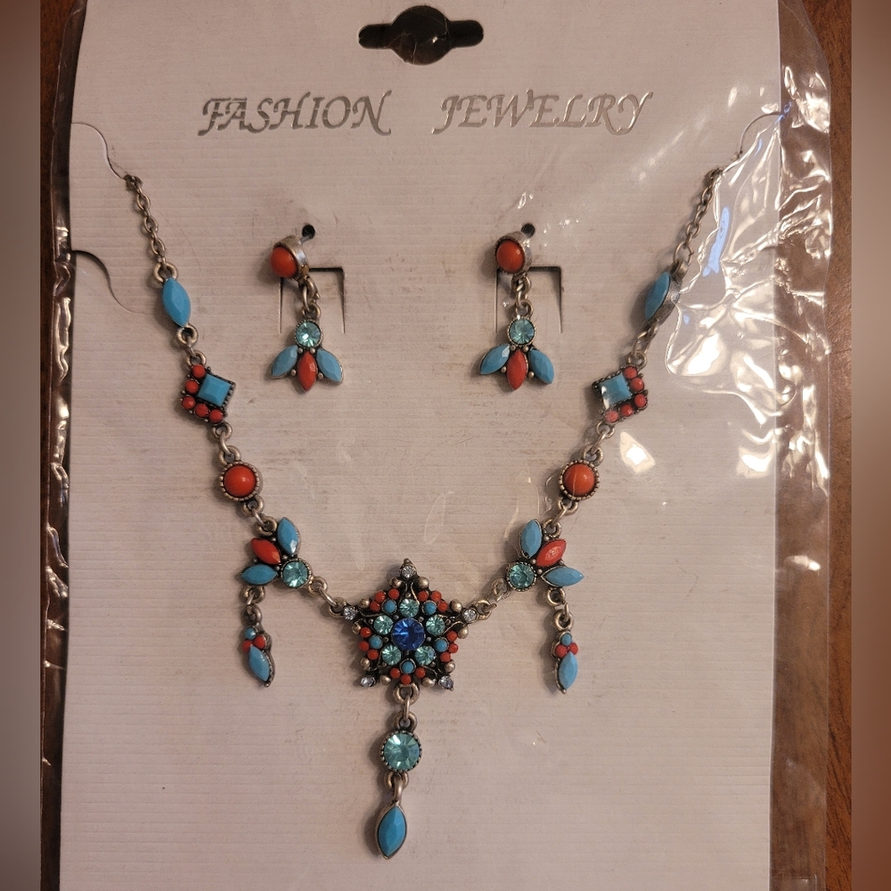 Vintage Necklace and earring set